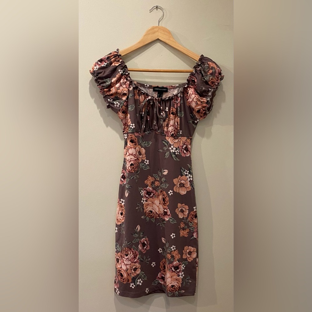 Streetwear Society size small floral summer dress mauve